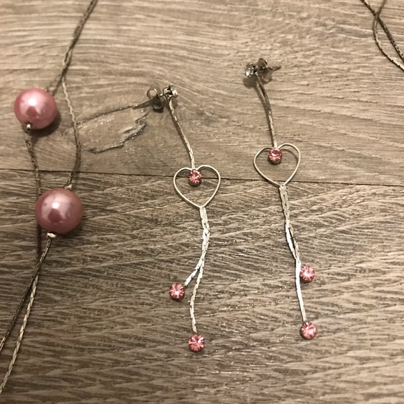 💚4 for $30💚 LIKE NEW! Silver Pink Necklace & Earring - Picture 3 of 5